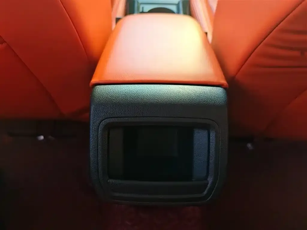 Volkswagen Lamando 2021 из CN, фото 2