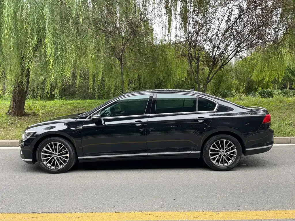 Volkswagen Magotan 2021 из CN, фото 3