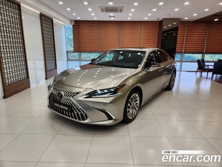 Lexus ES 2025 из KR, фото 1