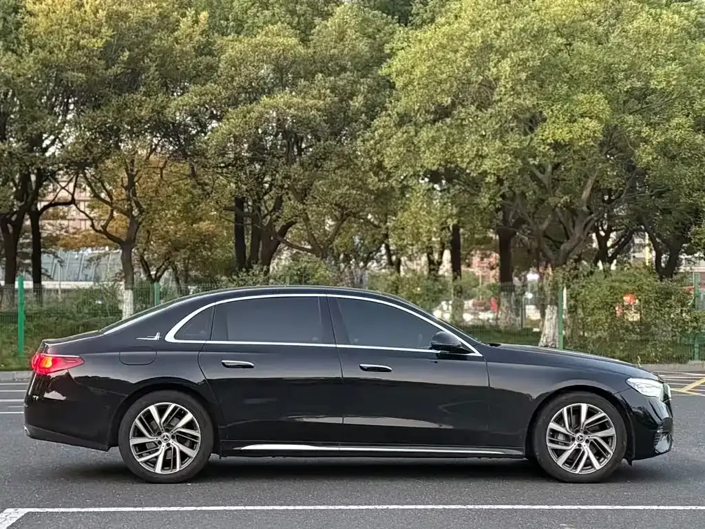 Mercedes-Benz E-Class 2024 из CN, фото 6