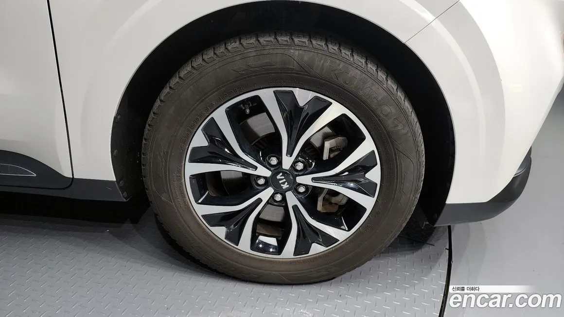 Kia Carnival 2021 из KR, фото 5
