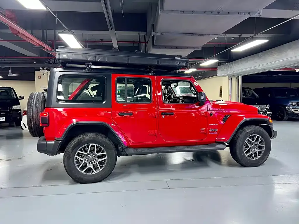Jeep Wrangler PHEV 2021 из CN, фото 3