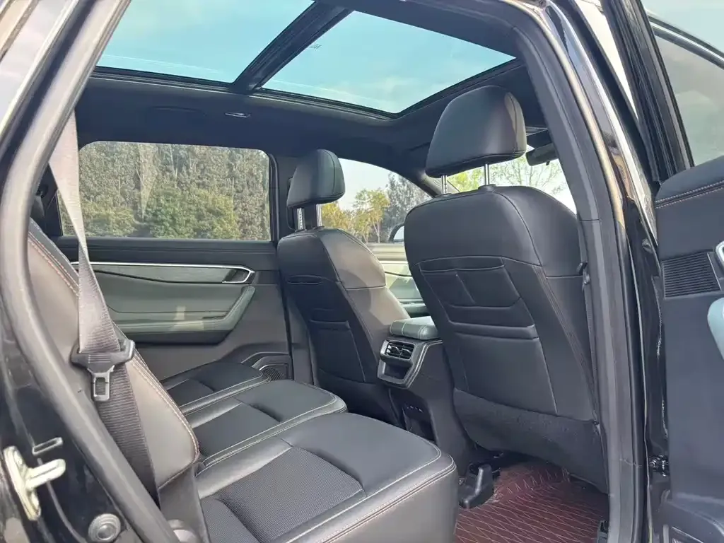 Geely Haoyue L 2024 из CN, фото 10