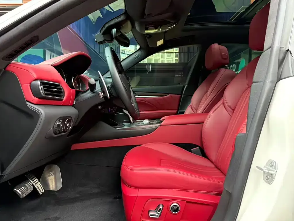 Maserati Levante 2022 из CN, фото 10