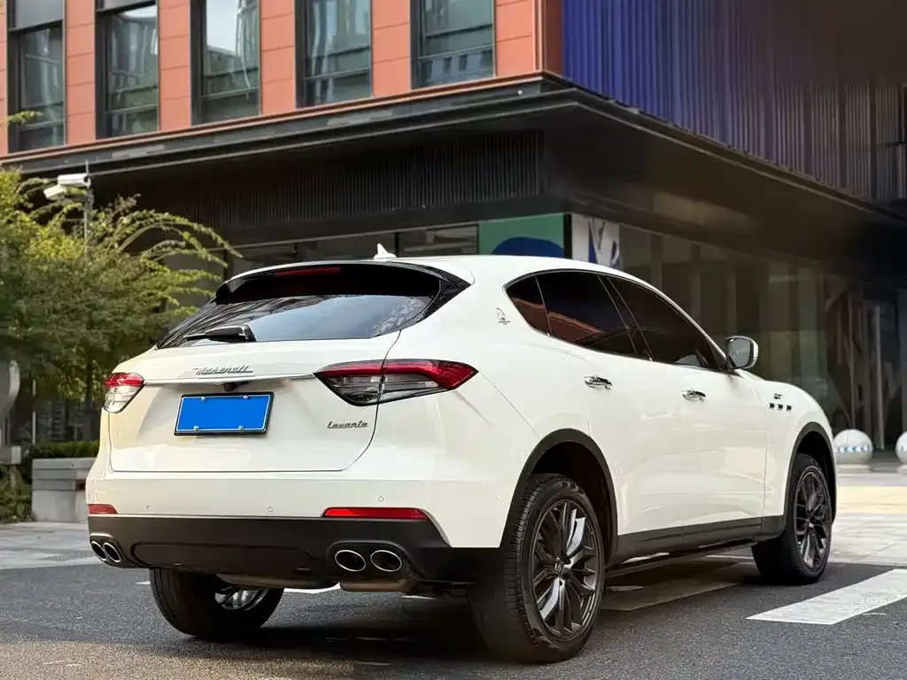 Maserati Levante 2022 из CN, фото 7