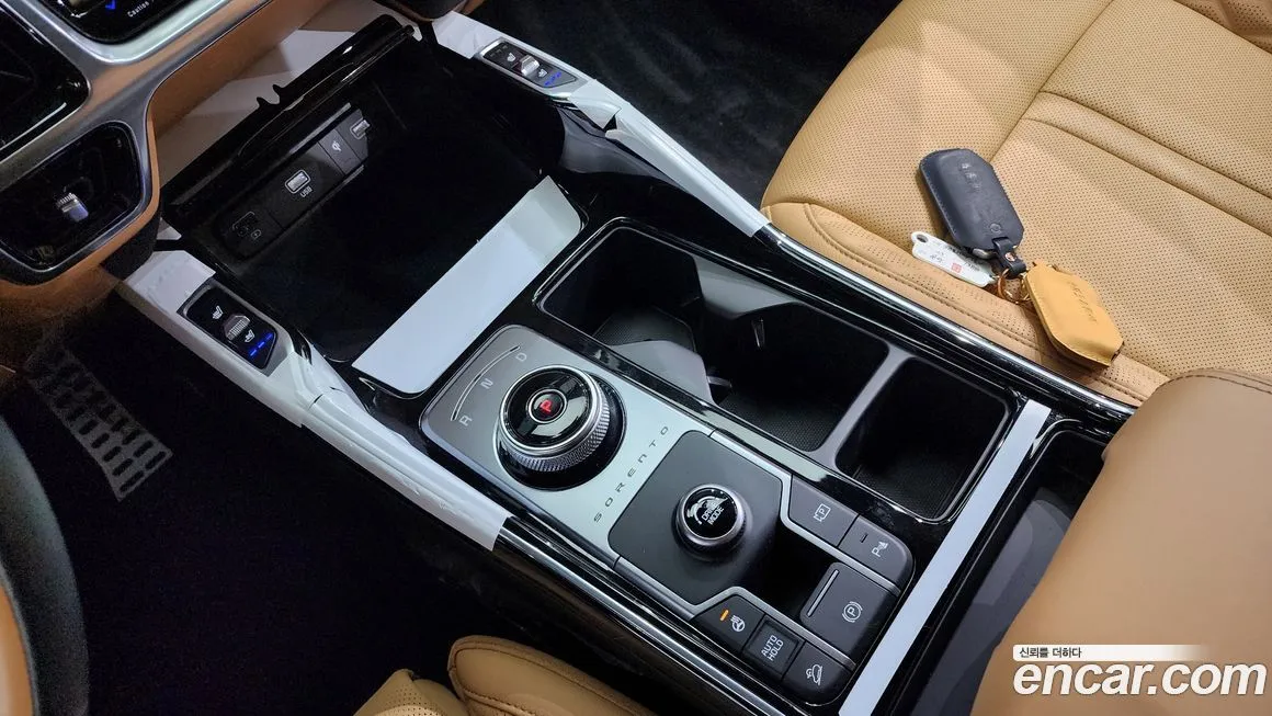 Kia Sorento — фото 9