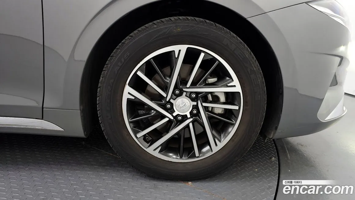 Hyundai Grandeur 2021 из KR, фото 5