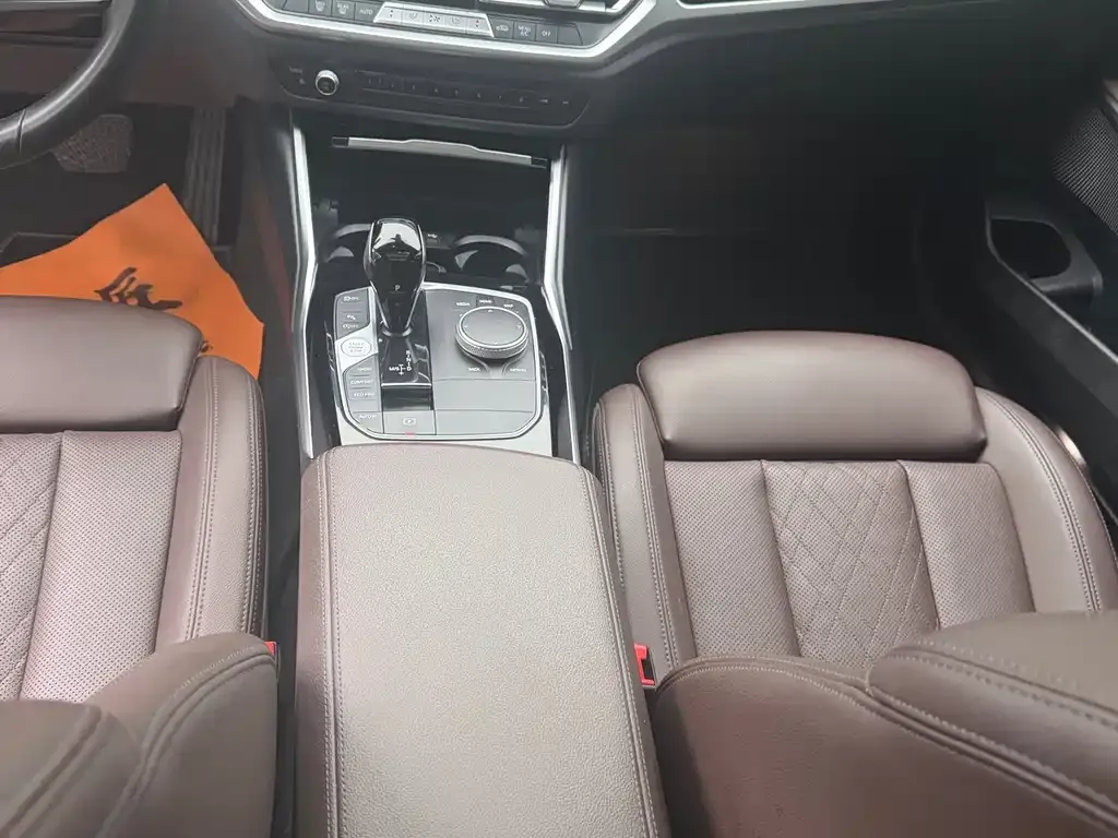 BMW 3 Series 2022 из CN, фото 8