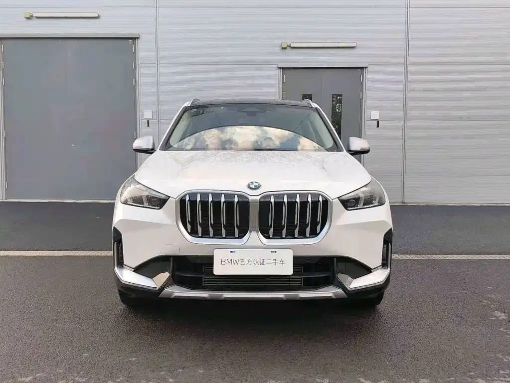 BMW X1 — фото 6