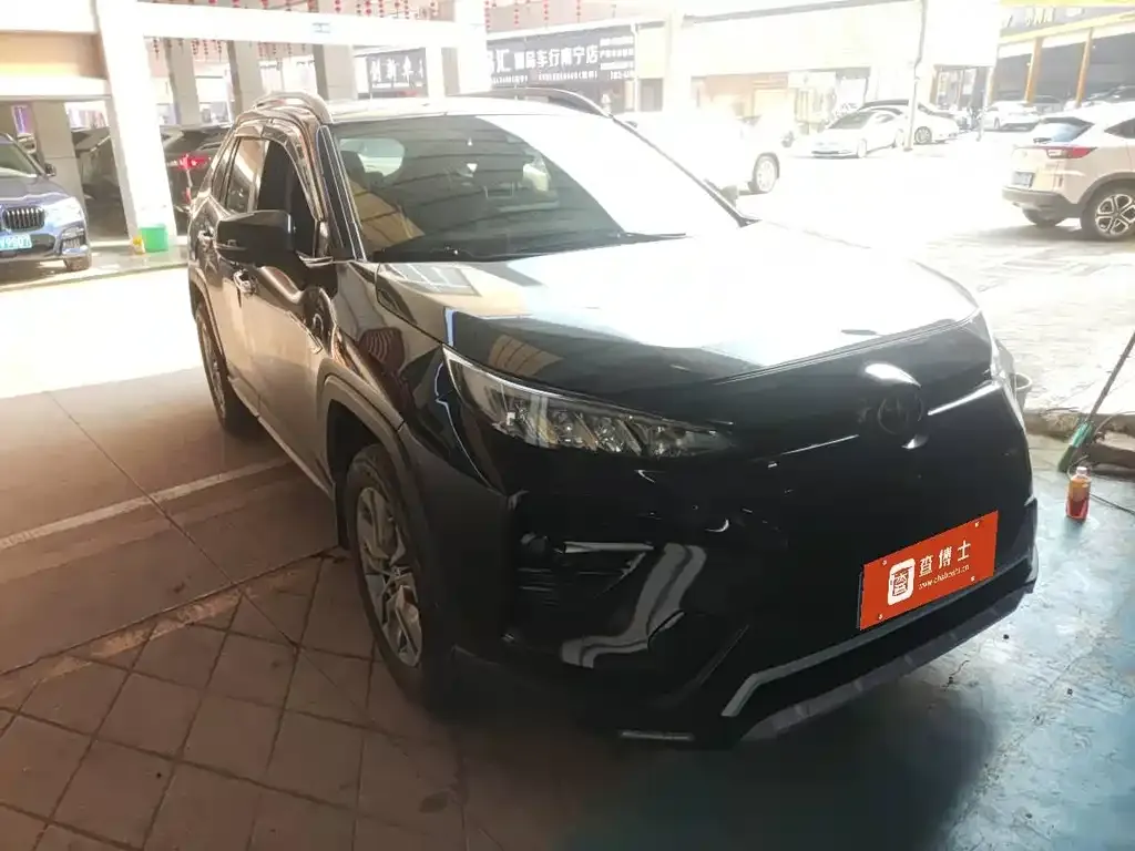 Toyota Wildlander 2021 из CN, фото 1