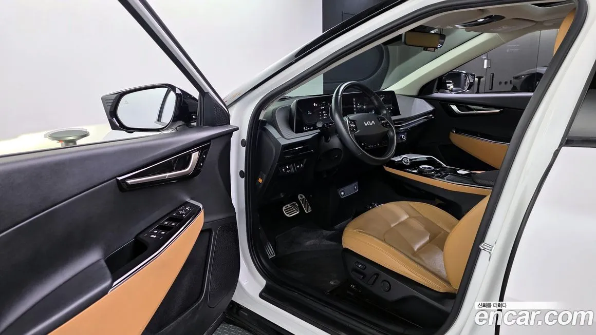 Kia EV6 2022 из KR, фото 10