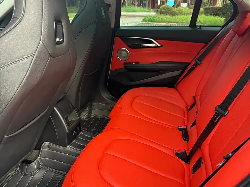 BMW 1 Series 2022 из CN, фото 5