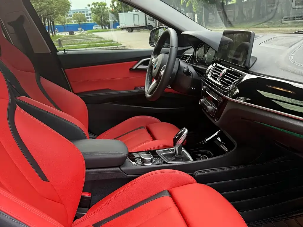 BMW 1 Series 2022 из CN, фото 7
