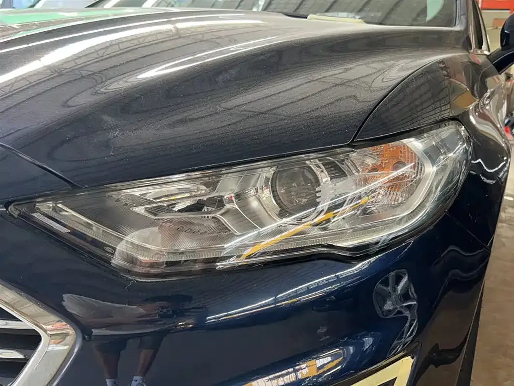 Ford Mondeo 2021 из CN, фото 3