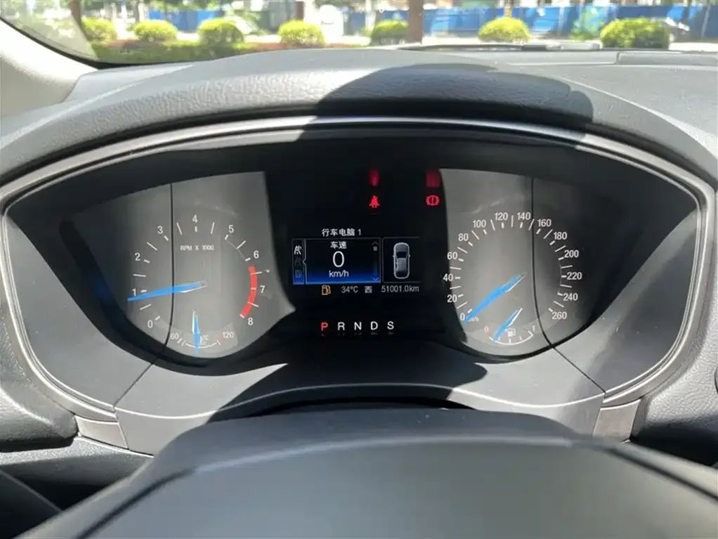 Ford Mondeo 2021 из CN, фото 6