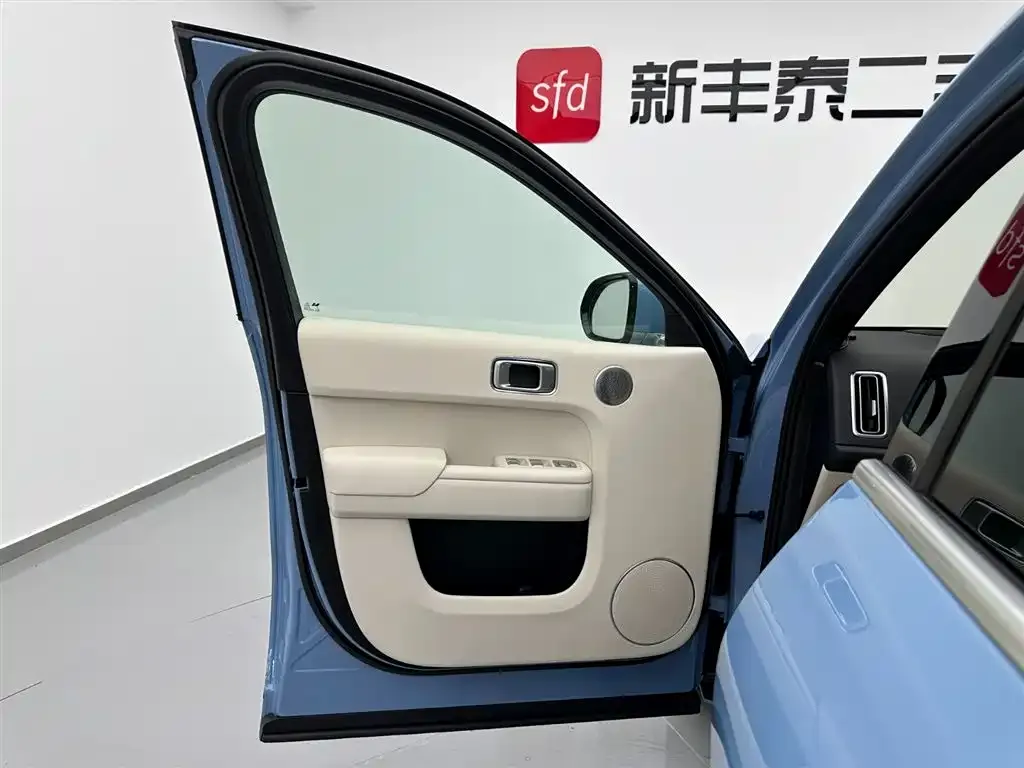 Li Auto L8 2024 из CN, фото 8