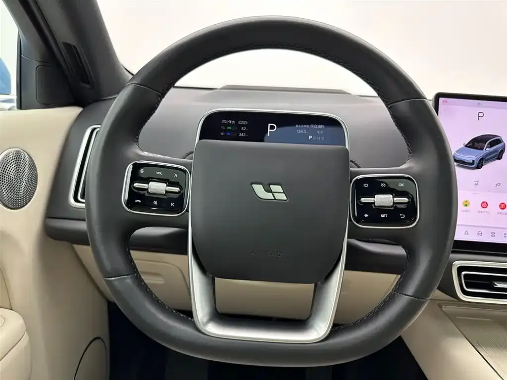 Li Auto L8 2024 из CN, фото 9