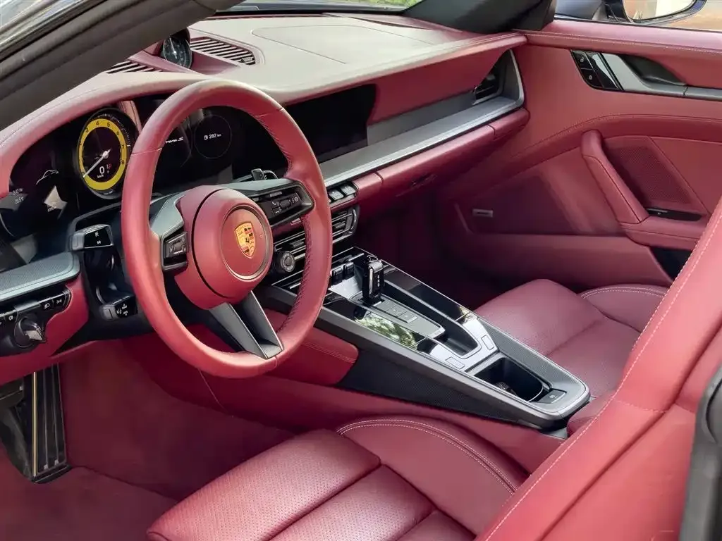 Porsche 911 2021 из CN, фото 10