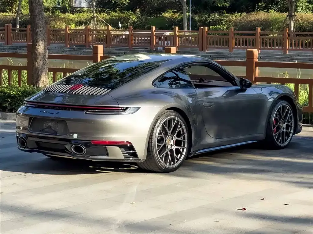Porsche 911 2021 из CN, фото 5