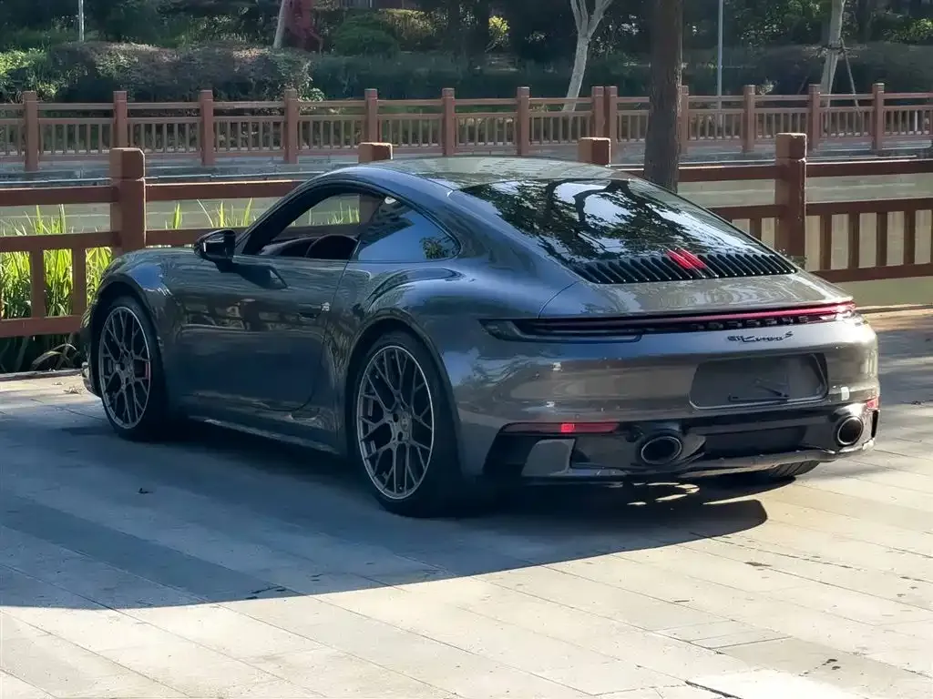 Porsche 911 2021 из CN, фото 7