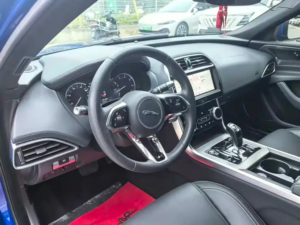 Jaguar XEL 2021 из CN, фото 10