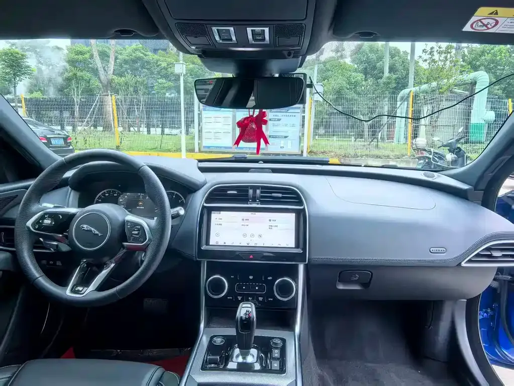 Jaguar XEL 2021 из CN, фото 7