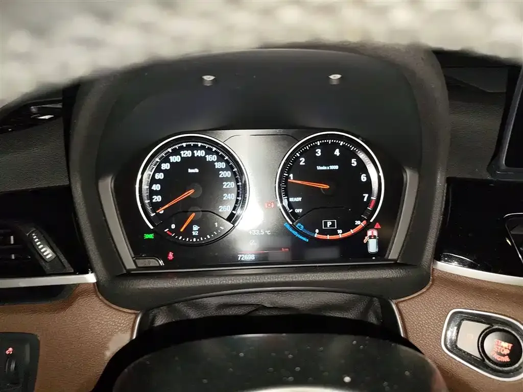 BMW X1 2021 из CN, фото 4