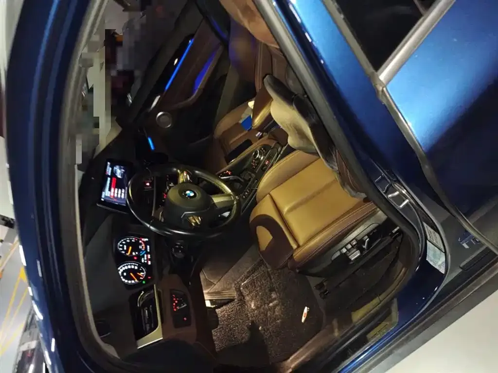 BMW X1 2021 из CN, фото 8