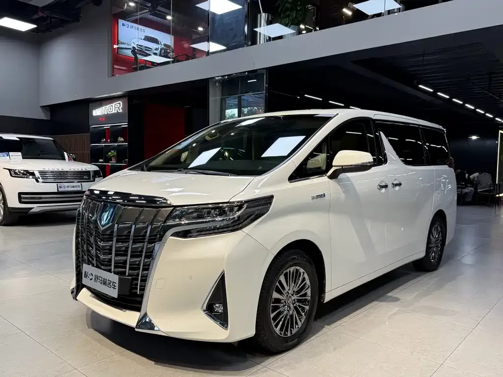 Toyota Alphard 2022 из CN, фото 1
