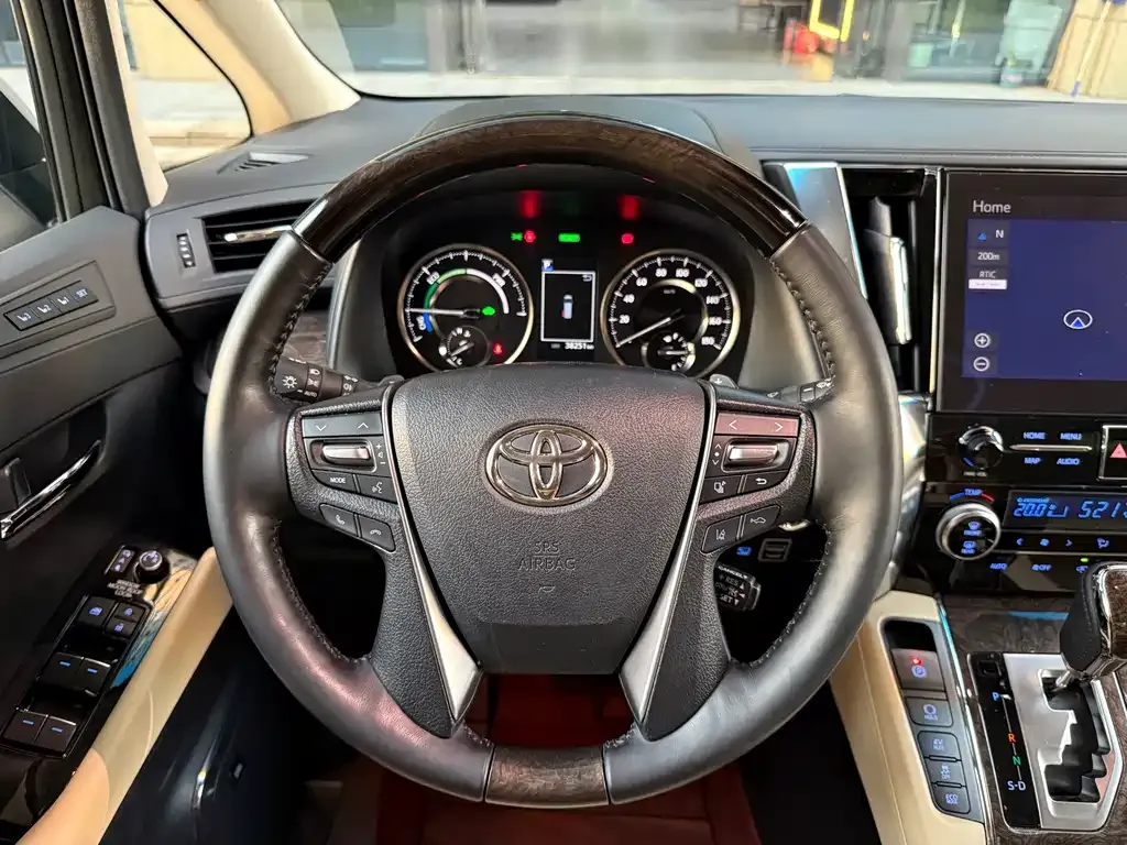 Toyota Alphard 2022 из CN, фото 10
