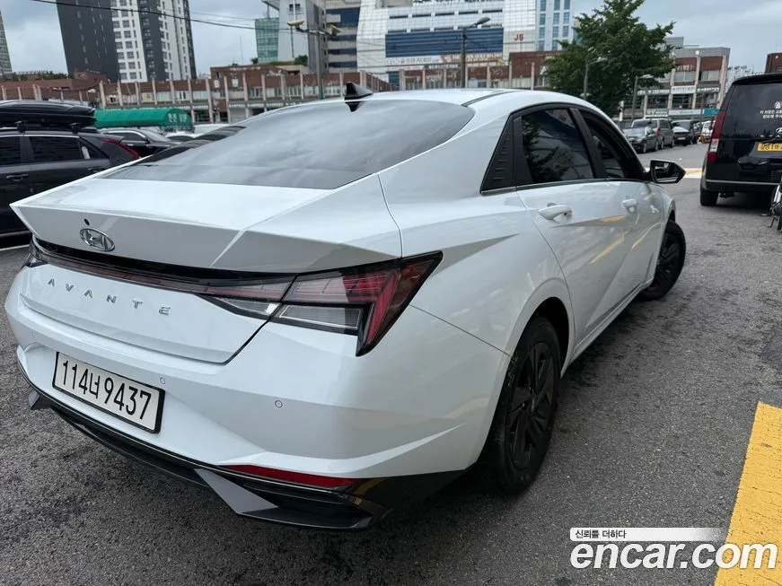 Hyundai AVANTE 2021 из KR, фото 4