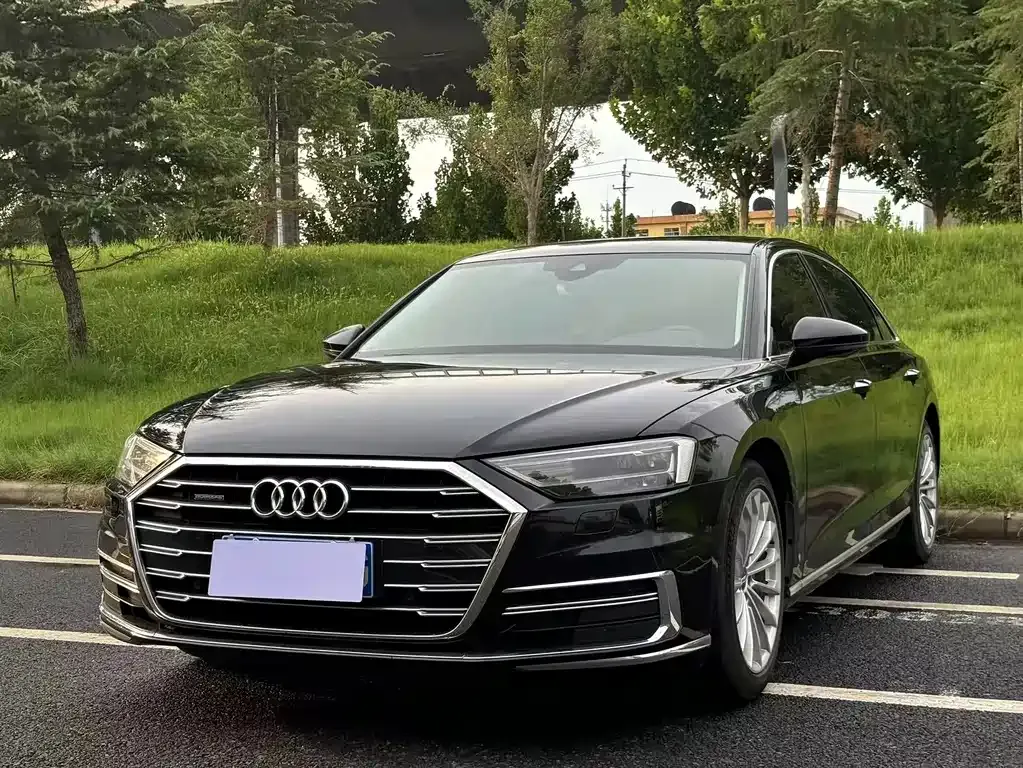 Audi A8 2021 из CN, фото 1