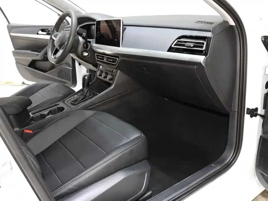 Volkswagen Lavida 2022 из CN, фото 8