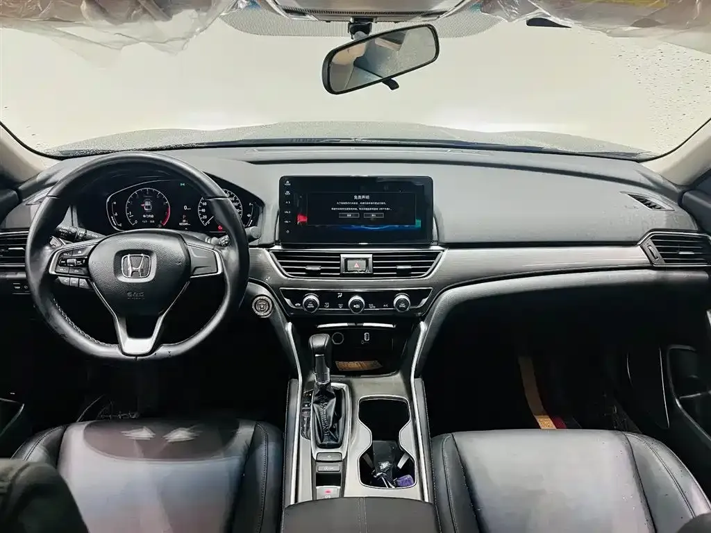 Honda Accord 2023 из CN, фото 10