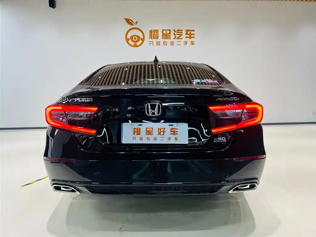 Honda Accord 2023 из CN, фото 5