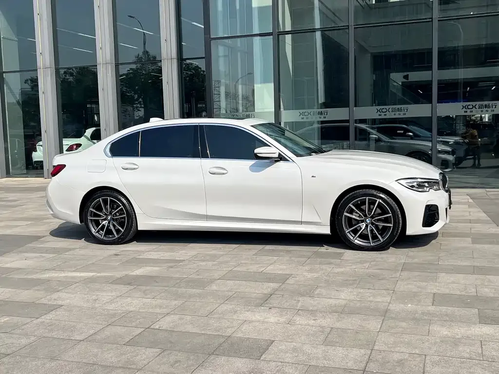BMW 3 Series — фото 4