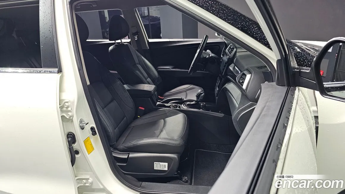 KG Mobility (Ssangyong) TIBOLI 2025 из KR, фото 10