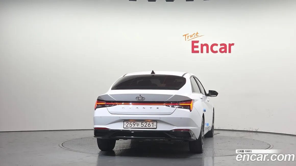 Hyundai AVANTE 2021 из KR, фото 4