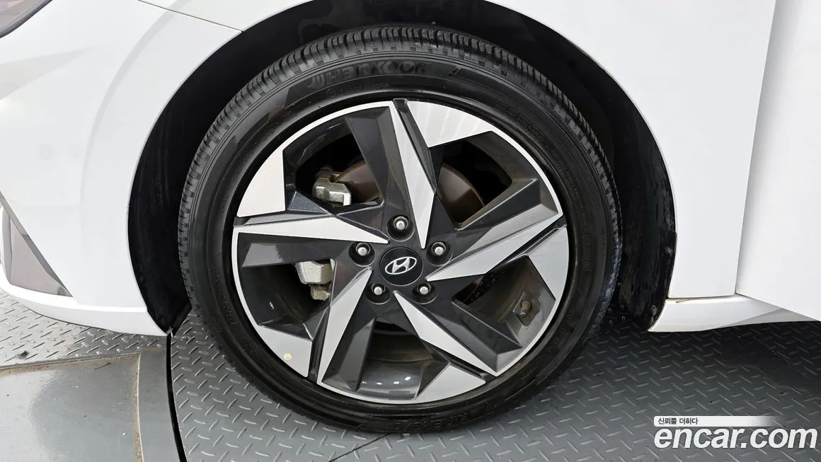 Hyundai AVANTE 2021 из KR, фото 5