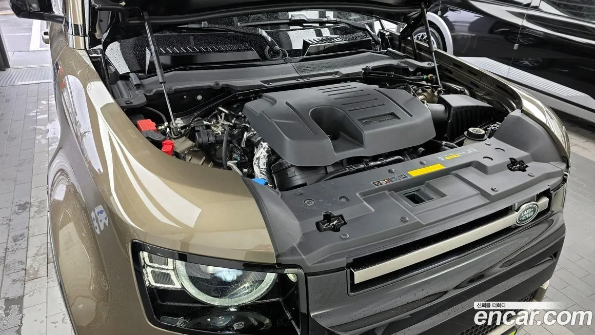Land Rover Defender 2024 из KR, фото 6