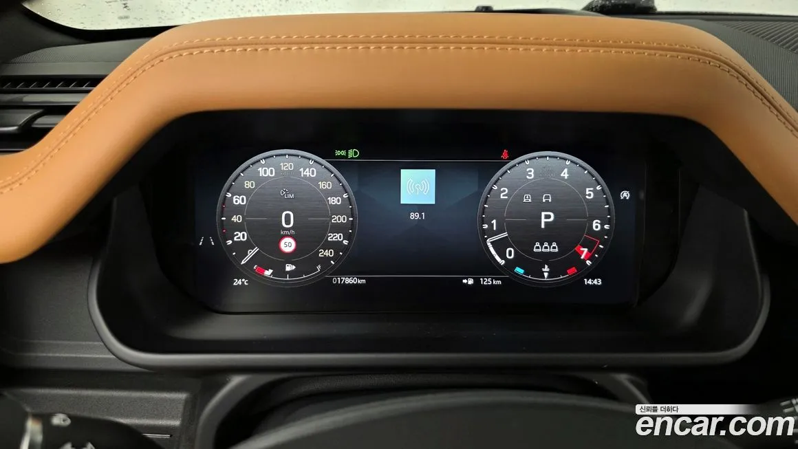 Land Rover Defender 2024 из KR, фото 8