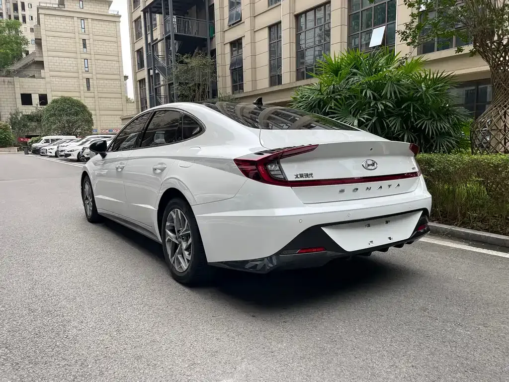 Hyundai Sonata 2021 из CN, фото 10