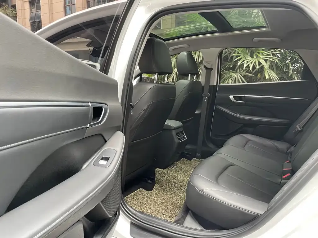 Hyundai Sonata 2021 из CN, фото 6