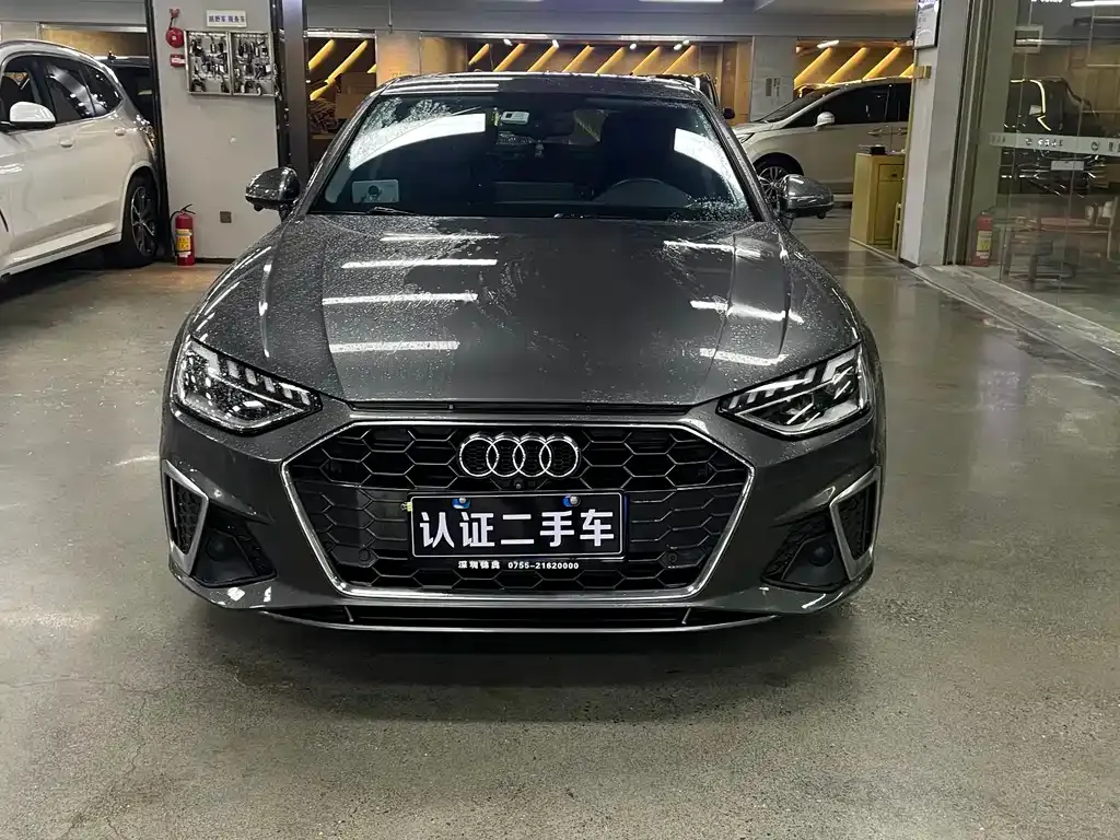 Audi A4L 2021 из CN, фото 2
