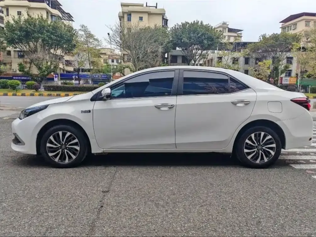 [object Object] Corolla Hybrid 2021 из CN, фото 5