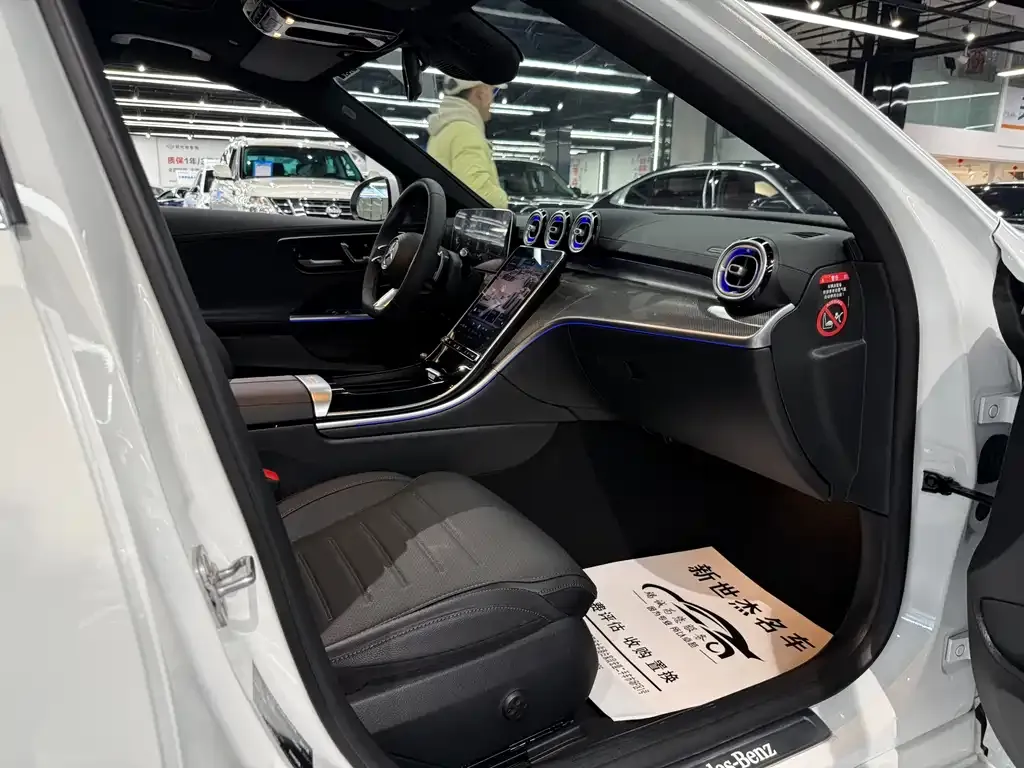 Mercedes-Benz C-Class 2025 из CN, фото 10