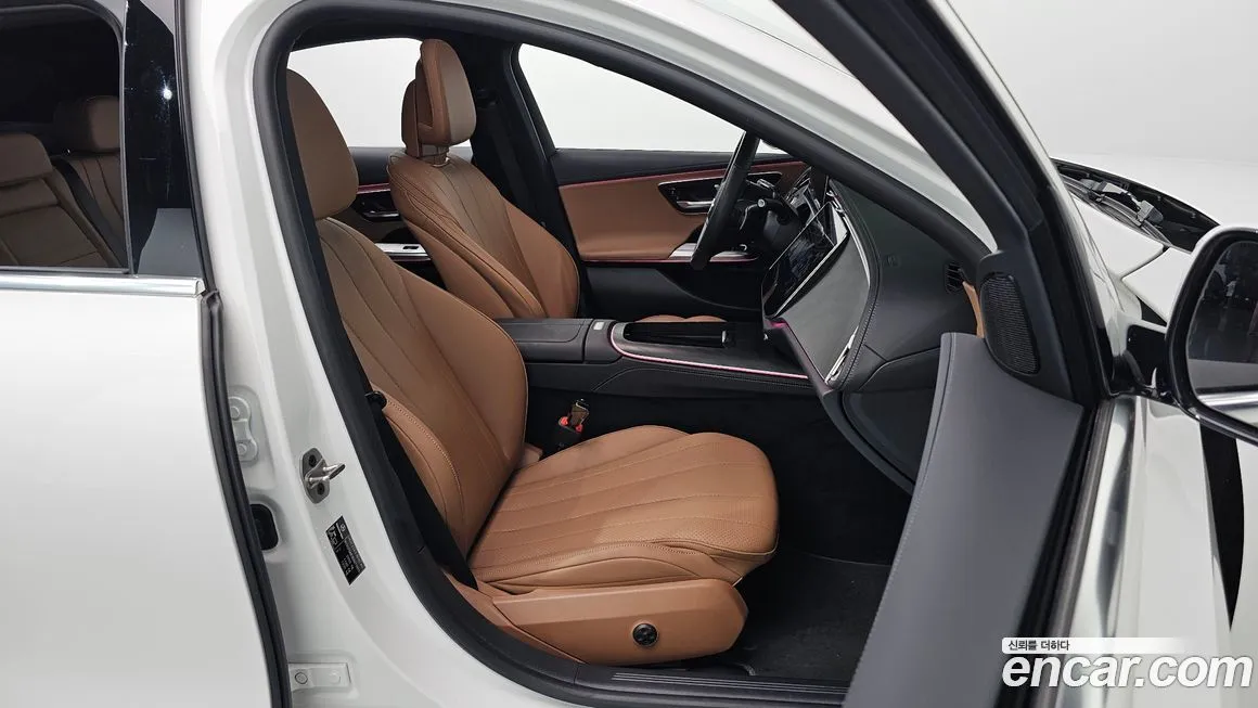 Mercedes-Benz E-Class 2024 из KR, фото 10