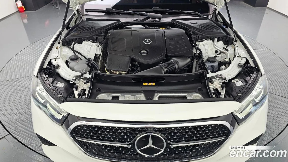 Mercedes-Benz E-Class 2024 из KR, фото 6