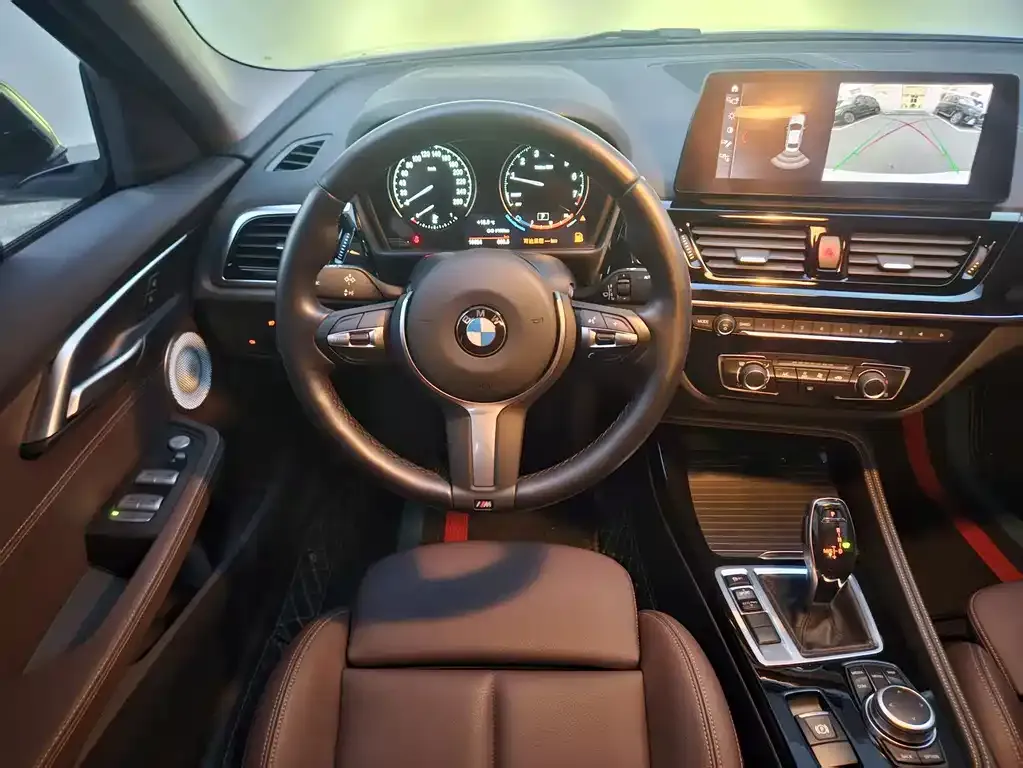 BMW 1 Series 2022 из CN, фото 8