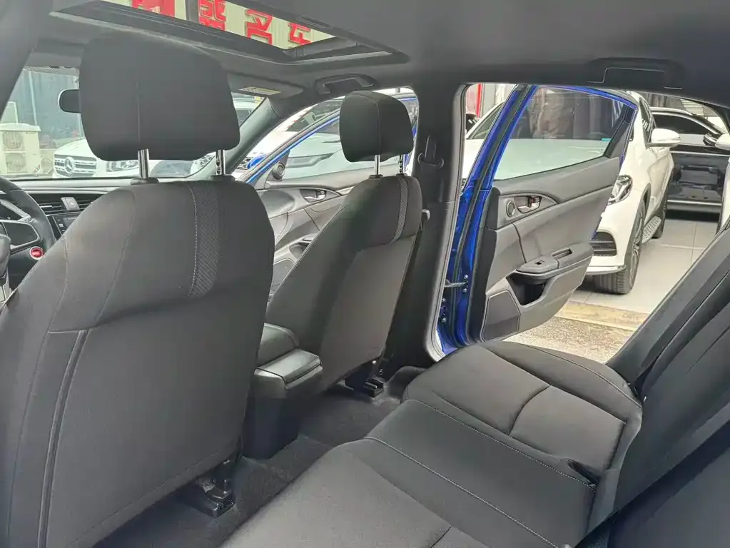 Honda Civic 2021 из CN, фото 9